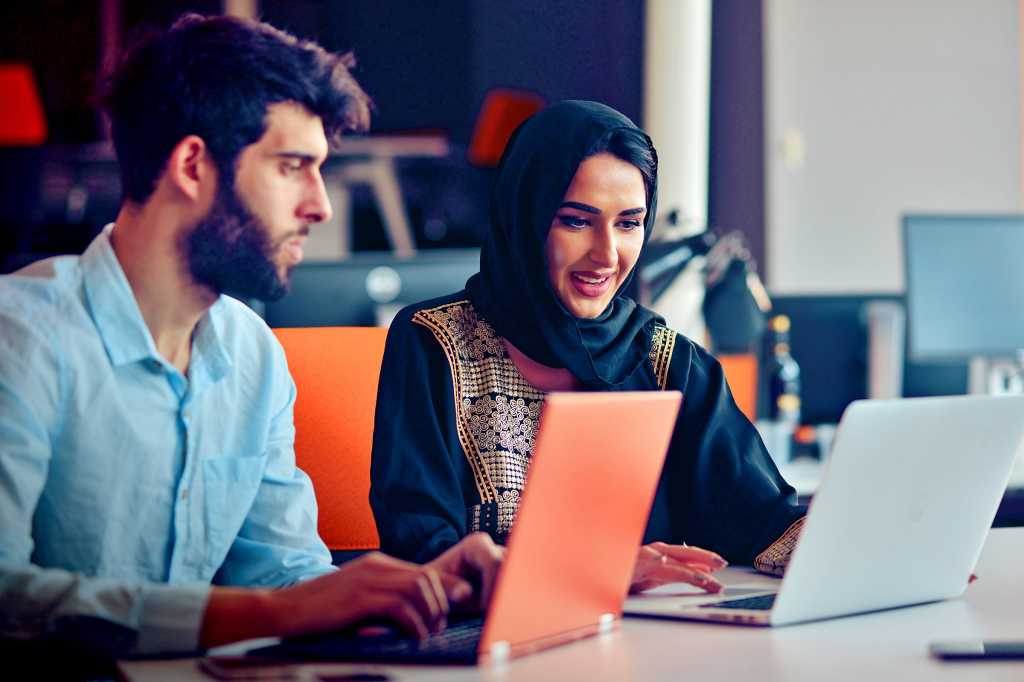 CIO | Middle East  > Collaboration / teamwork / meeting / planning / strategy